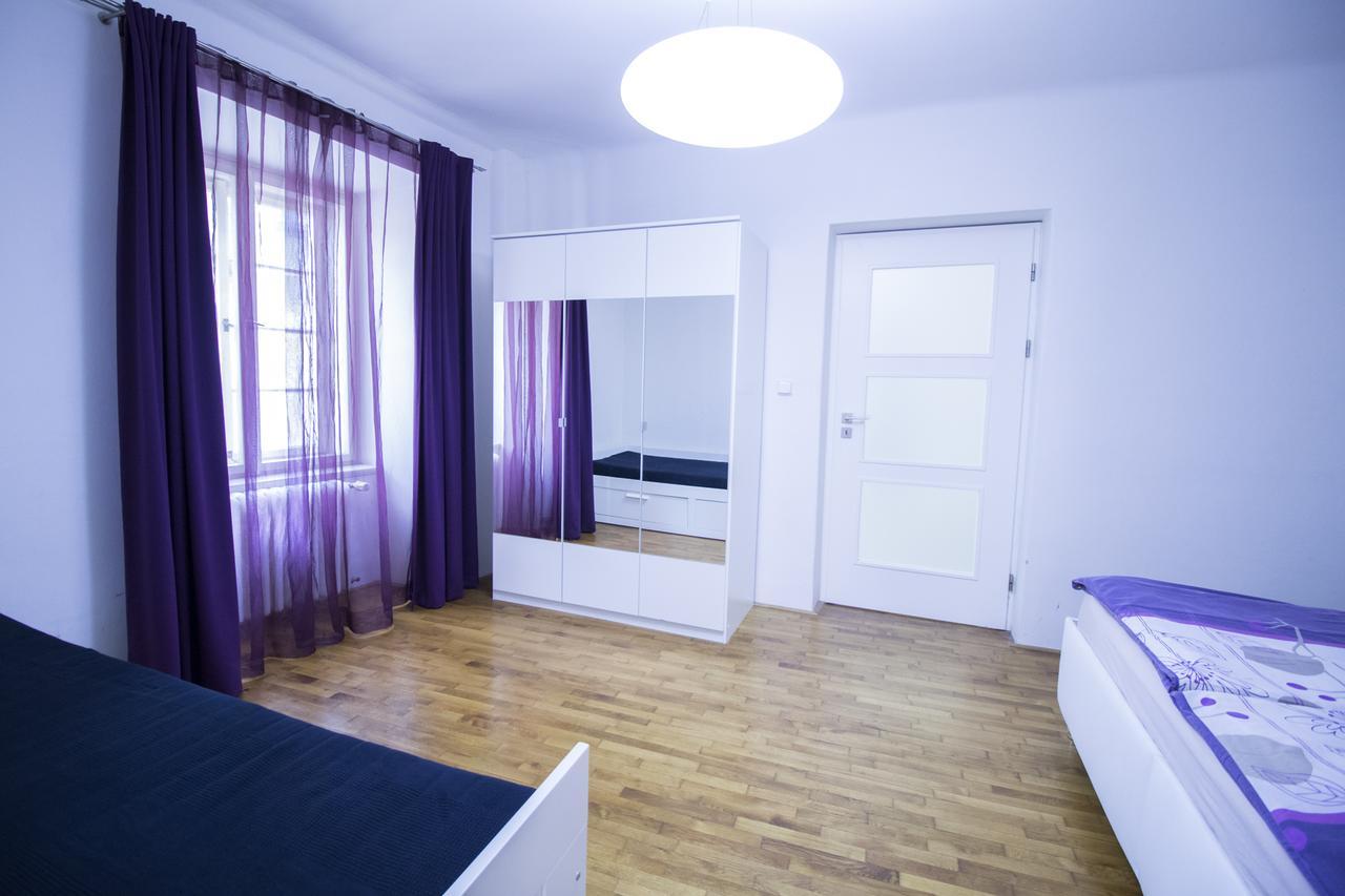 Apartments Old Town Square 27 Prague Luaran gambar